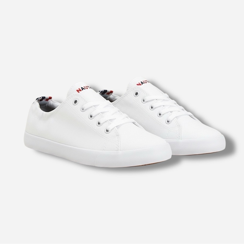 🌸New🌸 Nautica Women’s Casual Lace Up Sneaker Shoe Size 8 NIB